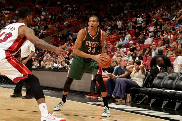 东契奇22+10+9卡椒低迷 独行侠力克快船2-1